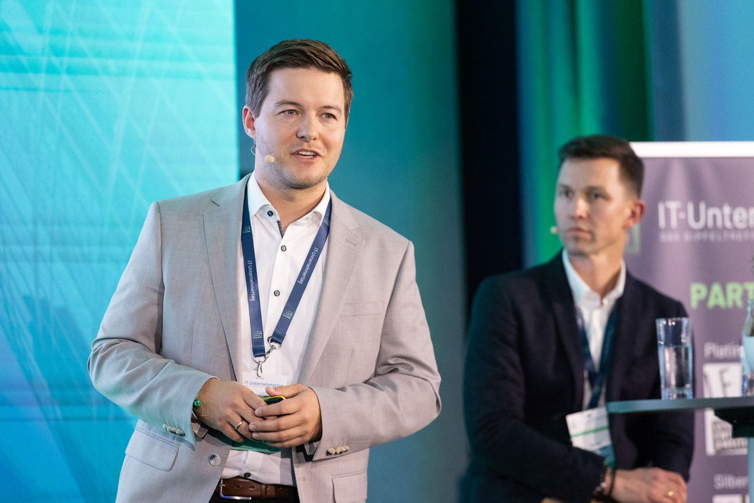 Speaker Room 2025-16