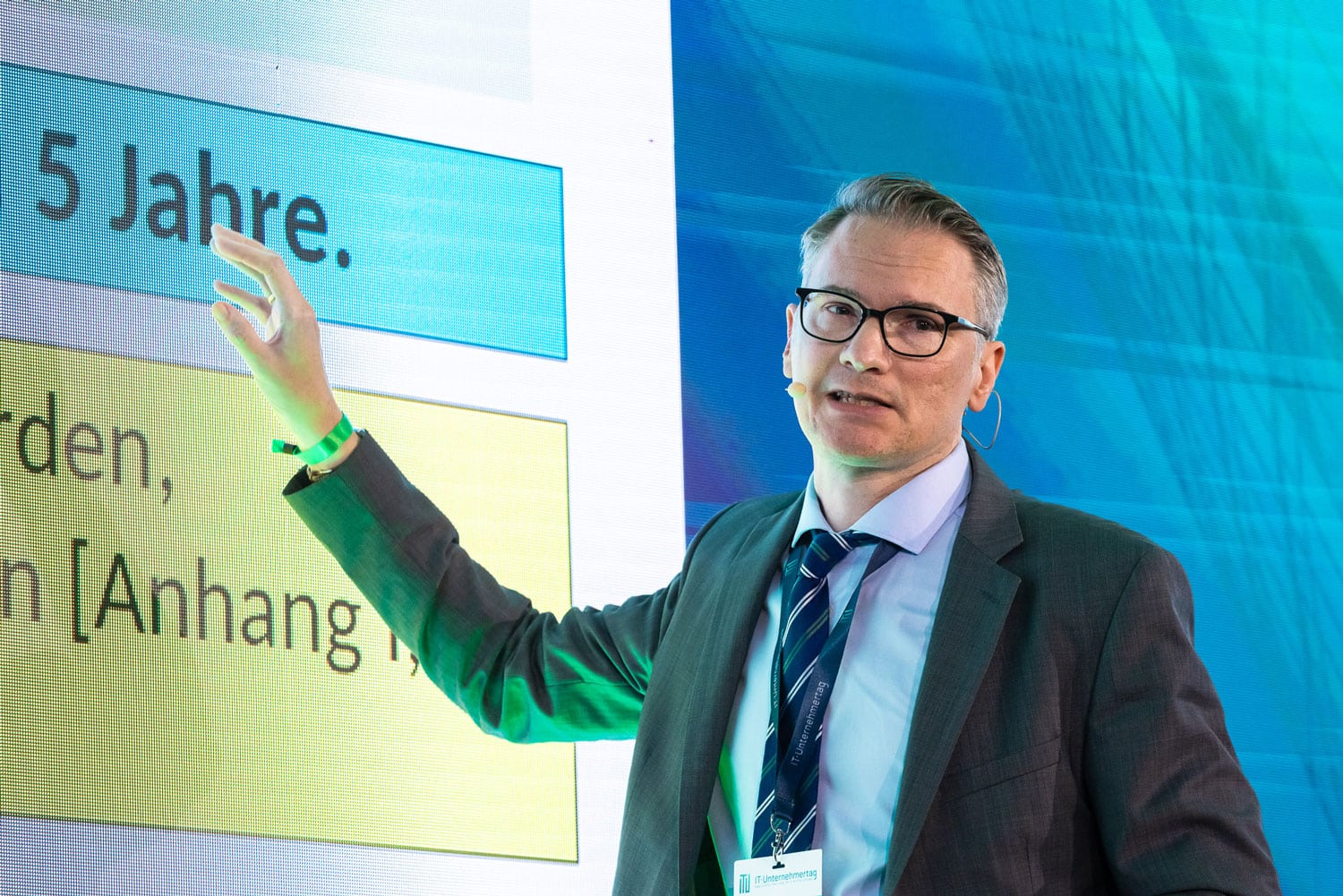 Speaker Room 2025-10