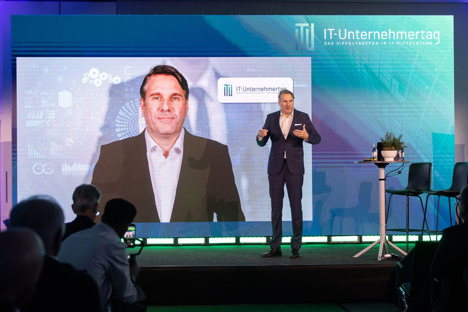 Speaker Room 2025-12